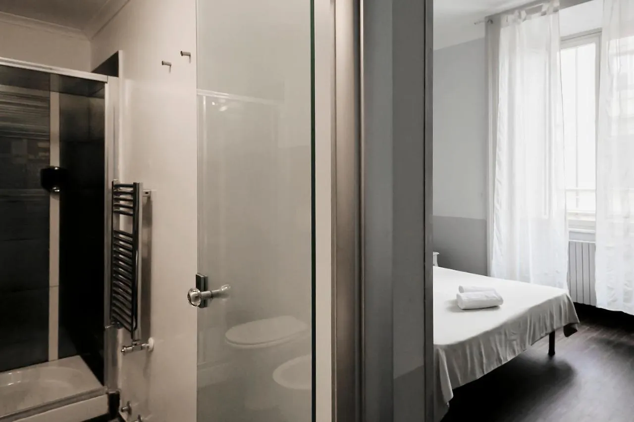 Hotel Dm69 - Termini Monti Crossroads Řím 0*,  Itálie